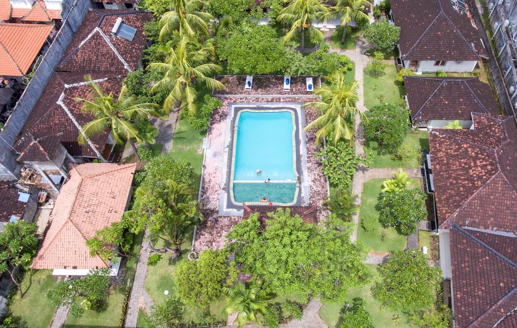Kodja Beach Inn Kuta Lombok Dış mekan fotoğraf
